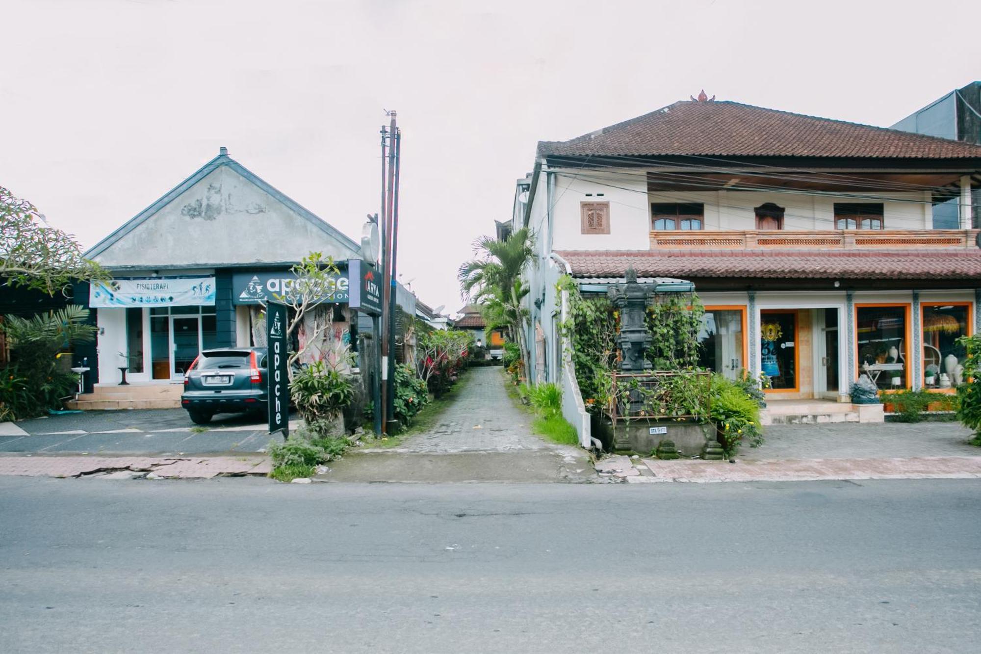 Nobody Bali At Arya Gasthof *