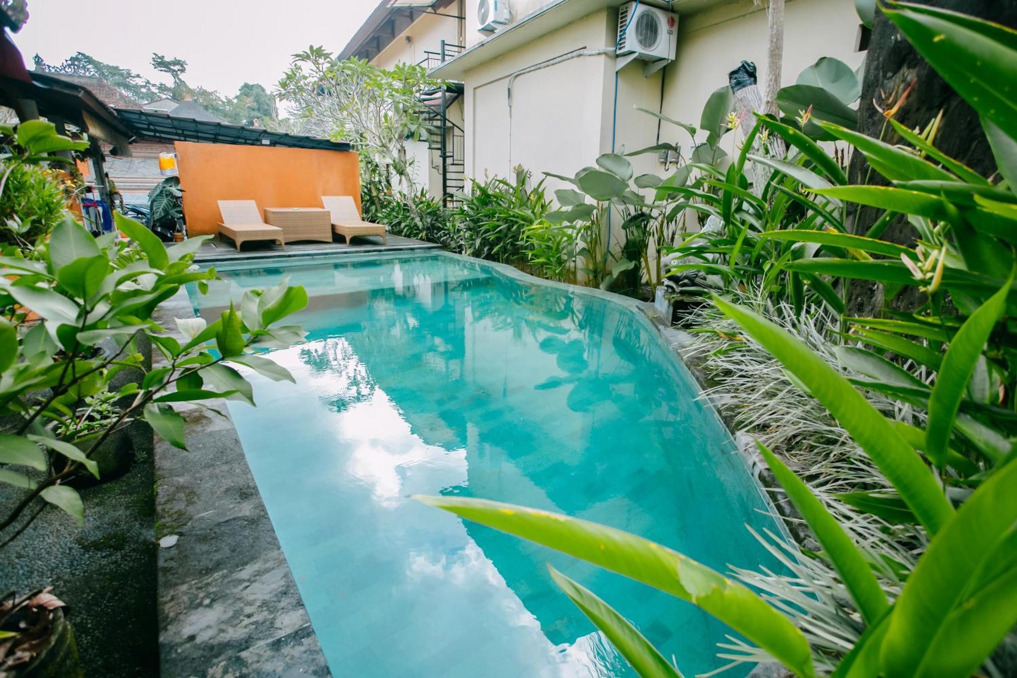 Nobody Bali At Arya Gasthof